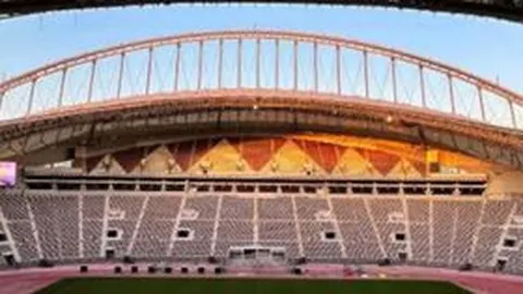 “诺伊尔失误克拉马里奇立功，霍芬海姆4-2逆袭拜仁”